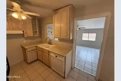 10244 N 18th Avenue, Phoenix, AZ 85021 - Photo 6