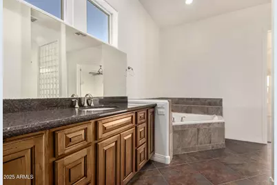 711 E Cloud Road, Phoenix, AZ 85086 - Photo 24