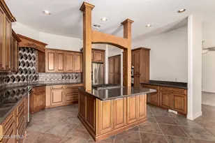 711 E Cloud Rd, Phoenix, AZ 85086 - Photo 16