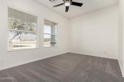 711 E Cloud Road, Phoenix, AZ 85086 - Photo 32