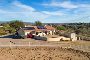 18330 W Moonlight Mesa Rd, Wickenburg, AZ 85390 - Photo 22