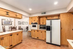 6419 E Cactus Rd, Scottsdale, AZ 85254 - Photo 12