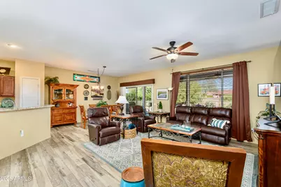 15986 W Quail Creek Lane, Surprise, AZ 85374 - Photo 10