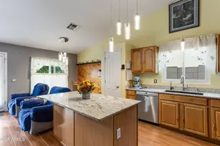 4327 E Meadow Land Dr, San Tan Valley, AZ 85140 - Photo 4