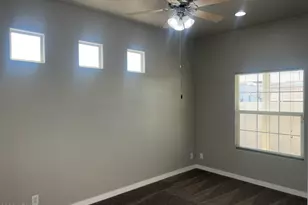 10701 N 99th Ave, Peoria, AZ 85345 - Photo 14