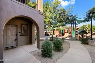 3935 E Rough Rider Rd, Phoenix, AZ 85050 - Photo 18