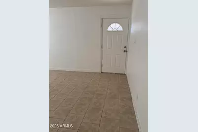 7701 W Crittenden Lane, Phoenix, AZ 85033 - Photo 16