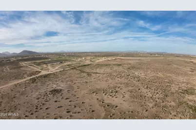 Tbd 506-33-549J -- #60, Tonopah, AZ 85354 - Photo 6