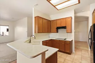 4825 E Kirkland Rd, Phoenix, AZ 85054 - Photo 8