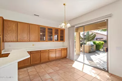 4825 E Kirkland Road, Phoenix, AZ 85054 - Photo 12