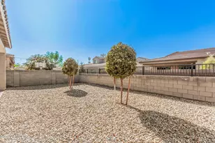 1882 N 140th Dr, Goodyear, AZ 85395 - Photo 32