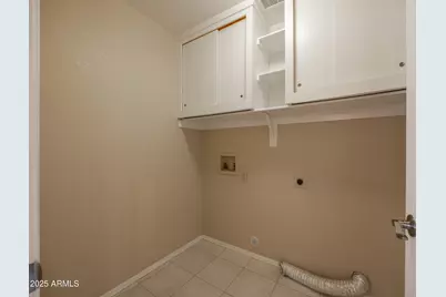 10622 W Mohawk Lane, Peoria, AZ 85382 - Photo 16