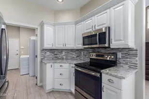 19475 N Grayhawk Dr, Scottsdale, AZ 85255 - Photo 2