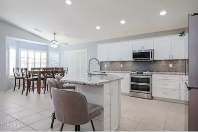 17443 W Wandering Creek Road, Goodyear, AZ 85338 - Photo 8