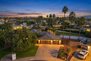 5216 E Janice Wy, Scottsdale, AZ 85254 - Photo 2