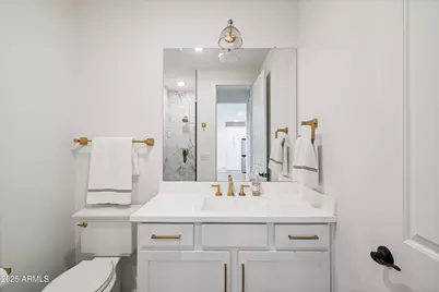 2121 W Sonoran Desert Drive #8, Phoenix, AZ 85085 - Photo 20