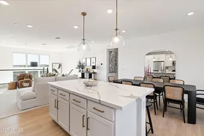 2121 W Sonoran Desert Drive #8, Phoenix, AZ 85085 - Photo 14