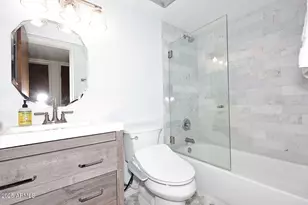 8819 N 12th Pl, Phoenix, AZ 85020 - Photo 8