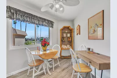 10306 W Hutton Drive, Sun City, AZ 85351 - Photo 22