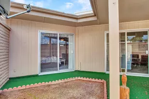 10306 W Hutton Dr, Sun City, AZ 85351 - Photo 16