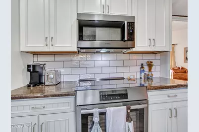 10306 W Hutton Drive, Sun City, AZ 85351 - Photo 26