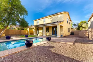 20709 W Delaney Dr, Buckeye, AZ 85396 - Photo 2