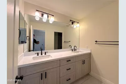 1637 W Green Tree Drive, San Tan Valley, AZ 85144 - Photo 30