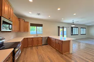 1637 W Green Tree Dr, San Tan Valley, AZ 85144 - Photo 10