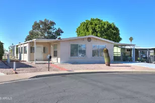 358 S Alvaro Cir, Mesa, AZ 85206 - Photo 2