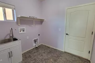 1437 Paso Robles Ave, Sierra Vista, AZ 85635 - Photo 8