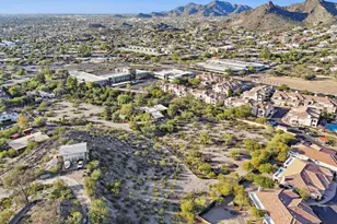 1720 E Pleasant Dr, Phoenix, AZ 85020 - Photo 12