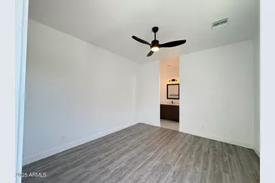 3109 N 39th Street #07, Phoenix, AZ 85018 - Photo 16