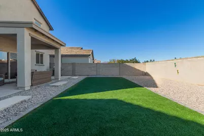 17034 W Seldon Lane, Waddell, AZ 85355 - Photo 34