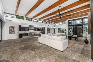 8330 N 74th Pl, Scottsdale, AZ 85258 - Photo 8