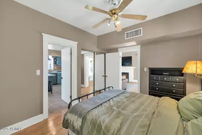 60 E Hoover Avenue, Phoenix, AZ 85004 - Photo 12