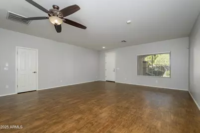 16035 W Clinton Street, Surprise, AZ 85379 - Photo 8