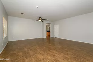 16035 W Clinton St, Surprise, AZ 85379 - Photo 10