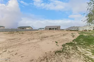 12096 W Jaiden St, Casa Grande, AZ 85194 - Photo 32