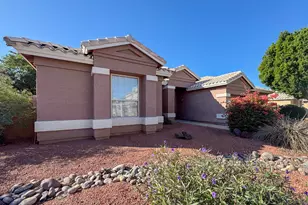 6273 W Louise Dr, Glendale, AZ 85310 - Photo 2
