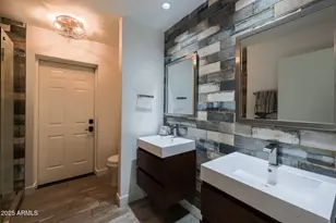 4630 E Palo Verde Dr, Phoenix, AZ 85018 - Photo 38