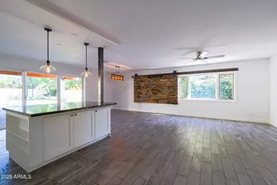 4630 E Palo Verde Drive, Phoenix, AZ 85018 - Photo 18