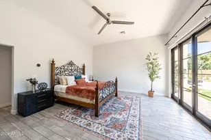 4630 E Palo Verde Dr, Phoenix, AZ 85018 - Photo 30