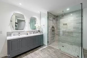 4630 E Palo Verde Dr, Phoenix, AZ 85018 - Photo 32