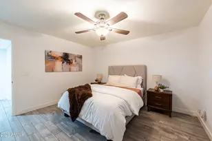 4630 E Palo Verde Dr, Phoenix, AZ 85018 - Photo 44