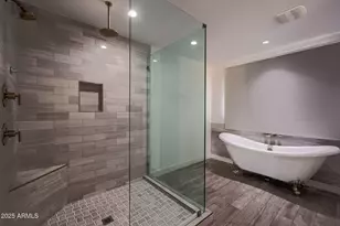 4630 E Palo Verde Dr, Phoenix, AZ 85018 - Photo 24