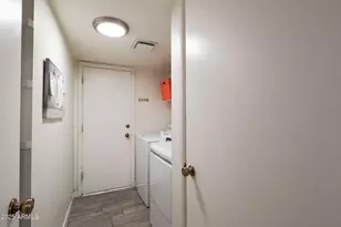 4630 E Palo Verde Dr, Phoenix, AZ 85018 - Photo 40