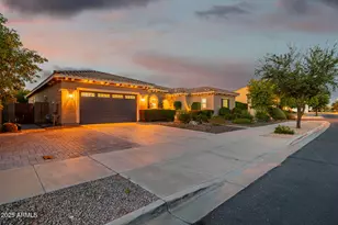 21196 E Waverly Dr, Queen Creek, AZ 85142 - Photo 2