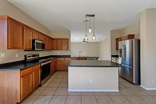 46057 W Dutchman Dr, Maricopa, AZ 85139 - Photo 1