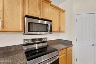 3586 E Riopelle Ct, Gilbert, AZ 85298 - Photo 10