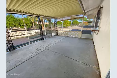 9806 W Hutton Drive, Sun City, AZ 85351 - Photo 16